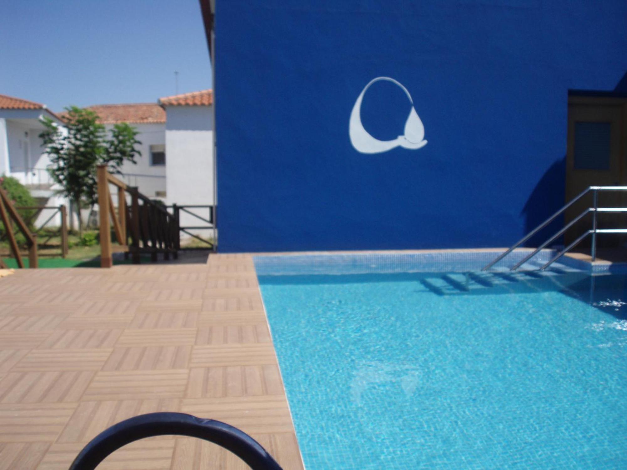 Hotel Balneario Fuentes Del Trampal Carmonita Exterior photo