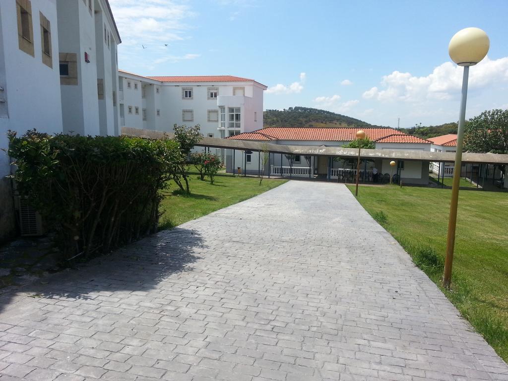 Hotel Balneario Fuentes Del Trampal Carmonita Exterior photo